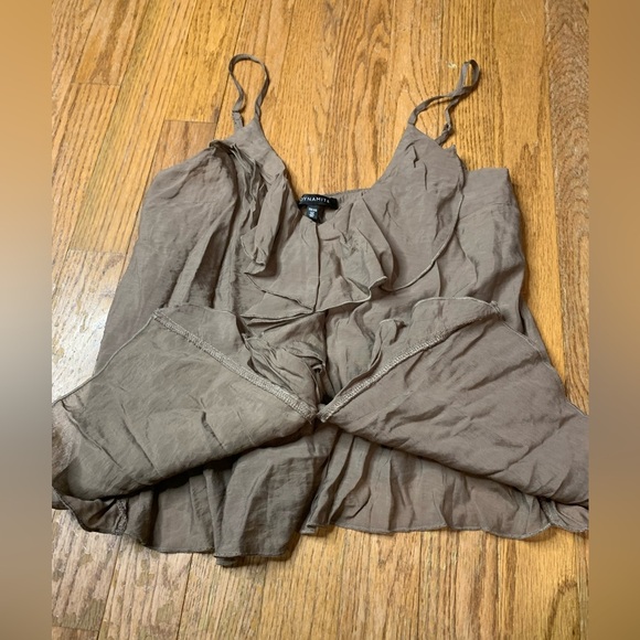 Dynamite Clover Ruffle Cami Top Taupe/Beige XS - Picture 2 of 7
